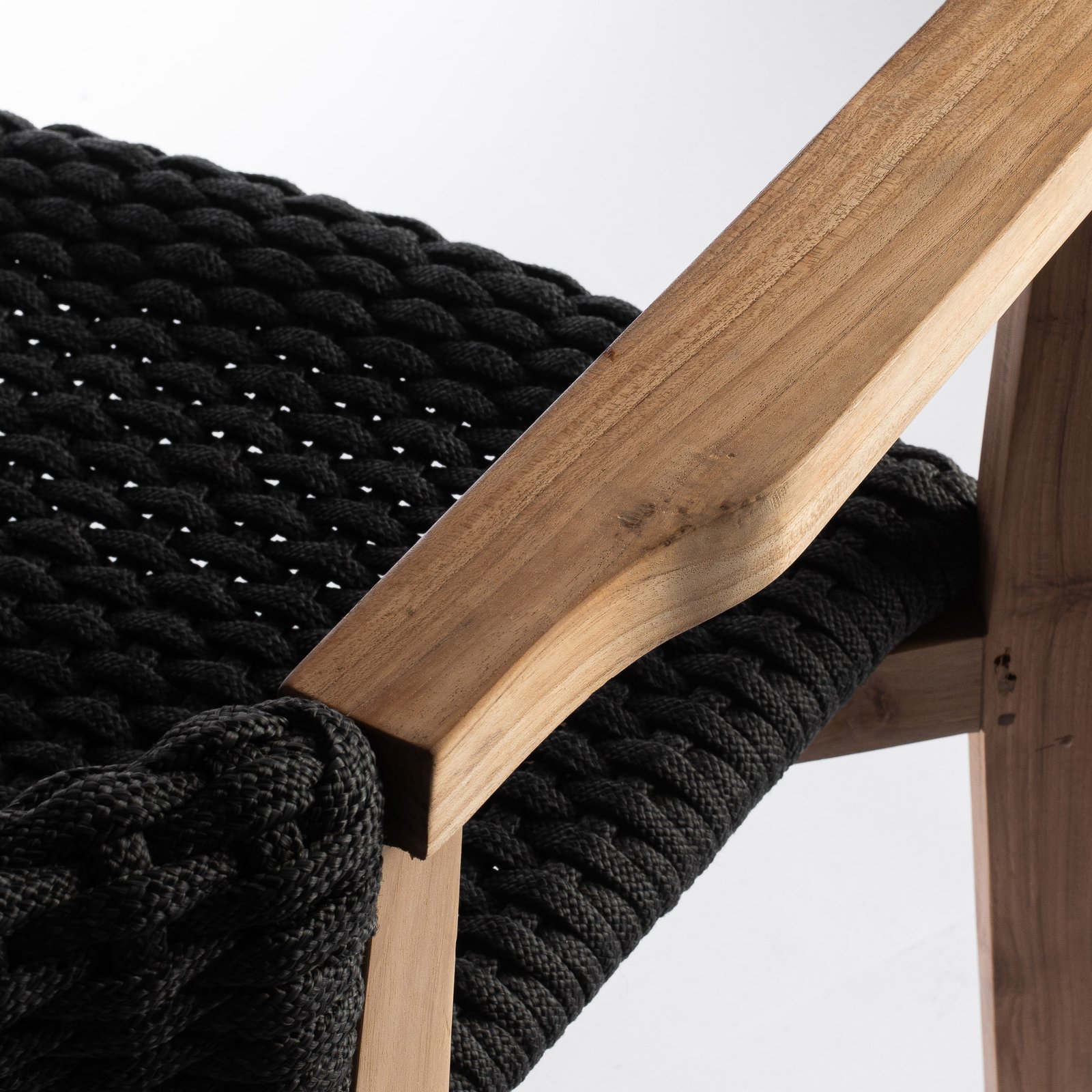NEO ARM CHAIR Thumbnail
